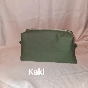 Trousse de toilette unie