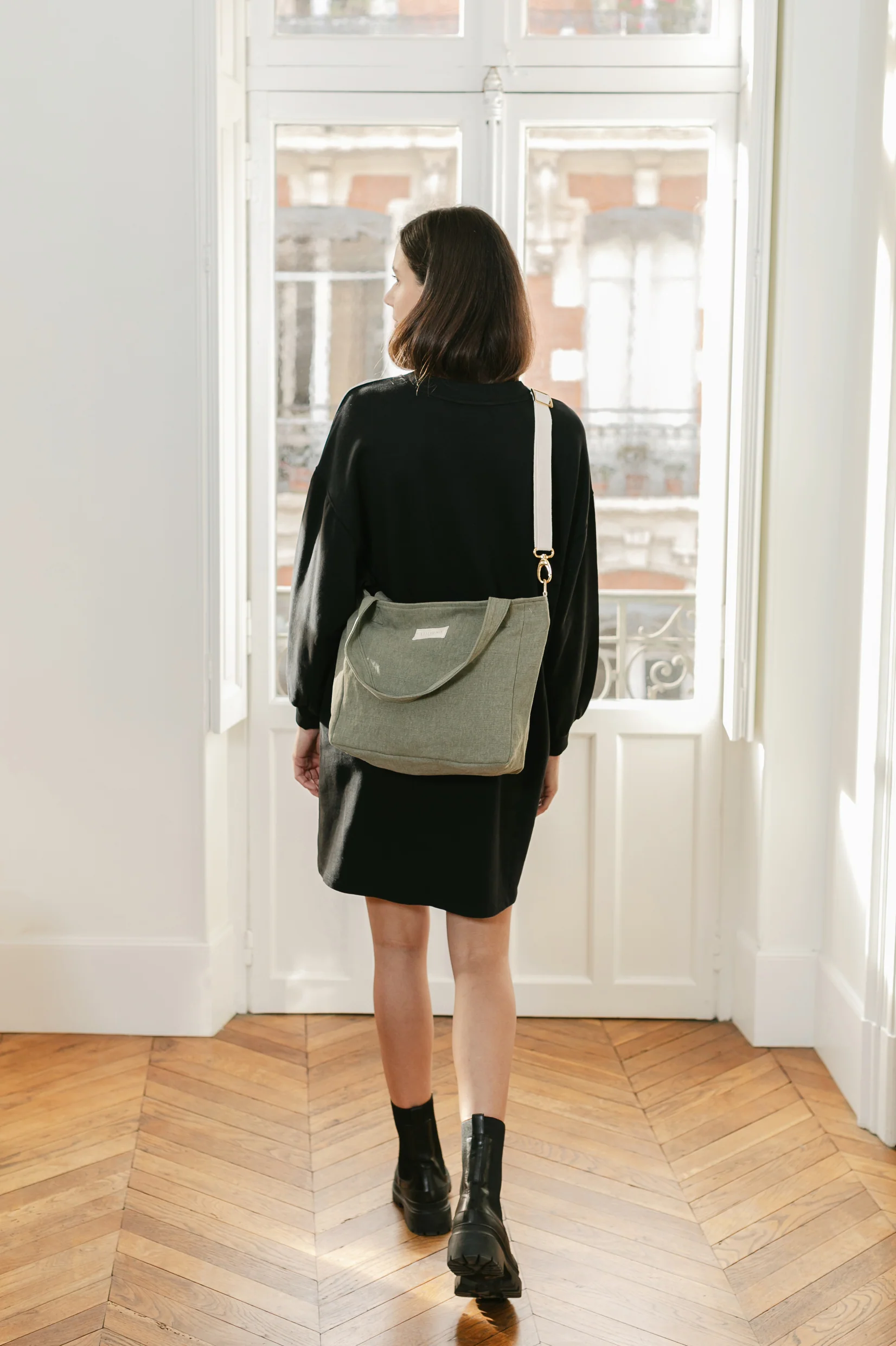 Romy, le cabas S zippé en lin