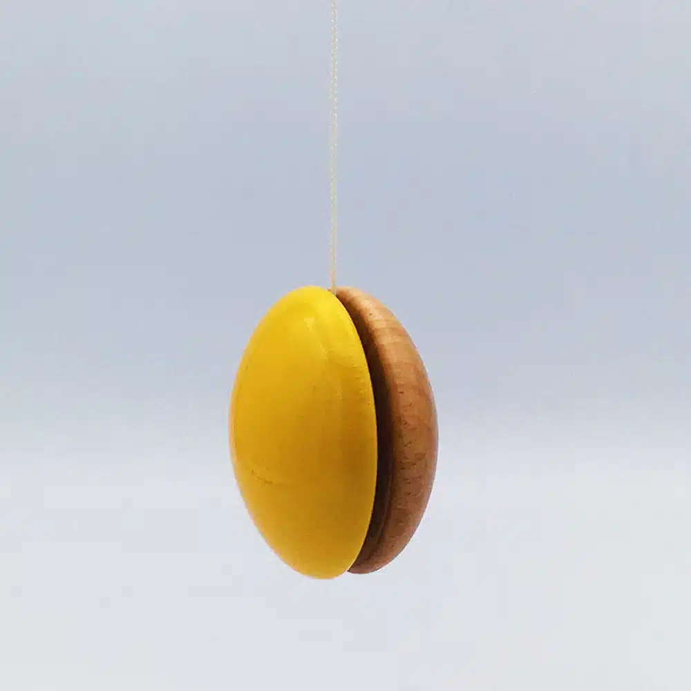 Yoyo en bois laqué – Artisans du Jura – Image 5