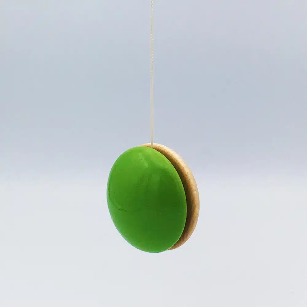 Yoyo en bois laqué – Artisans du Jura – Image 3